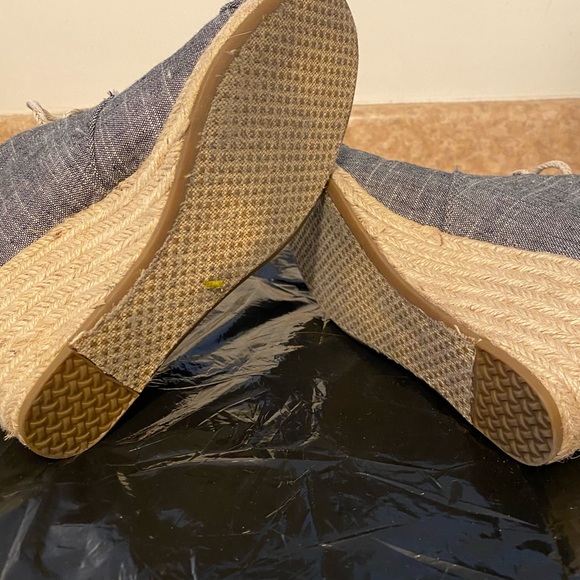 Toms wedge shoes - Picture 4 of 5